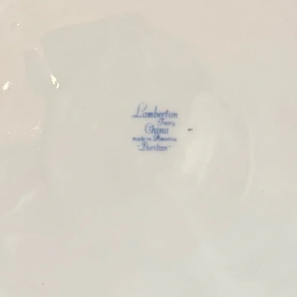 Vintage Set/2 Lamberton Ivory China, “Puritan” Dinner Plates,Fleur de Lis,10.38” - Picture 11 of 11